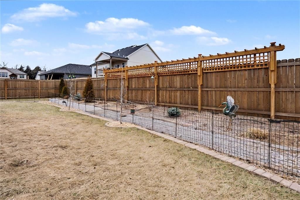 1108 Bluestem Drive — photo 42