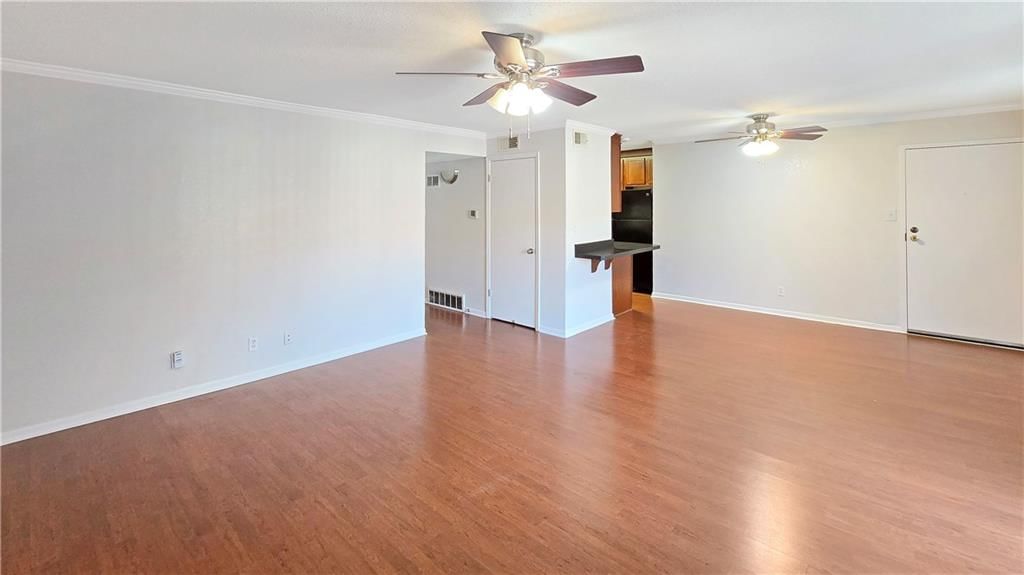 6222 Robinson Street — photo 6