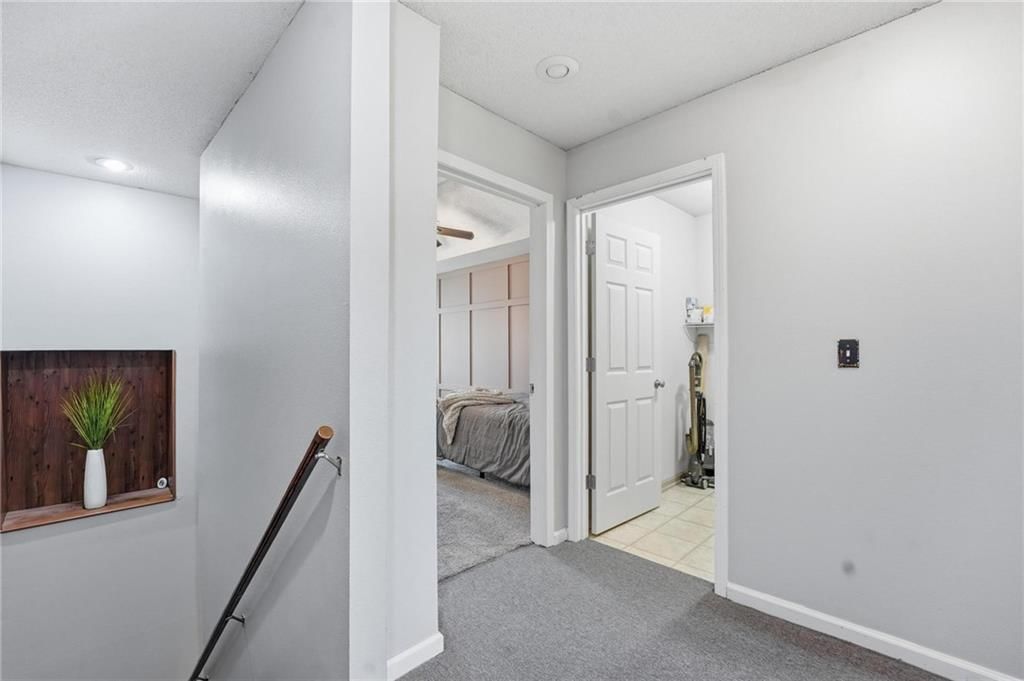 8021 N Elmwood Avenue — photo 15
