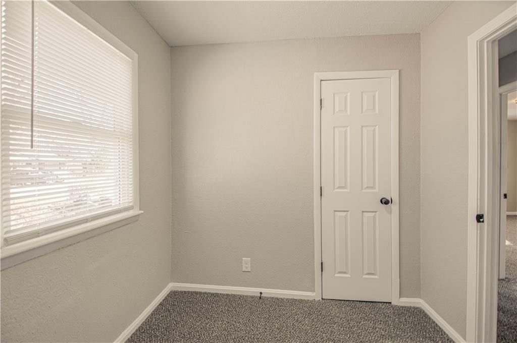 10812 Bennington Street — photo 25