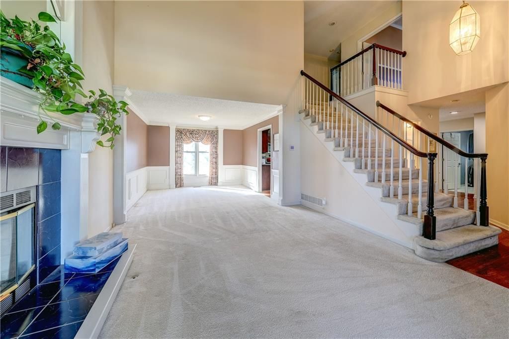 11809 W 115 Street — photo 5