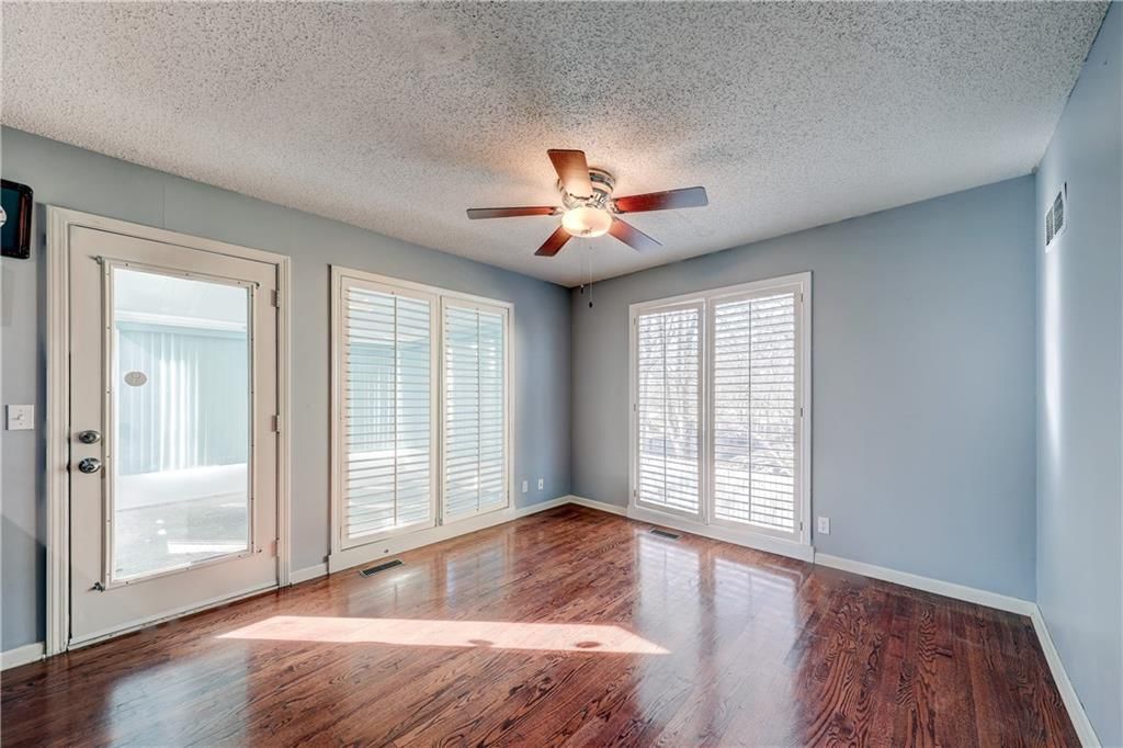 11809 W 115 Street — photo 10
