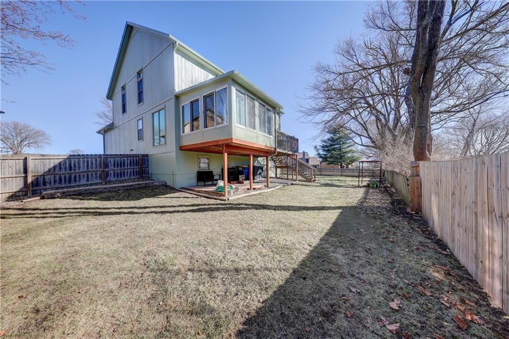 11809 W 115 Street — photo 17
