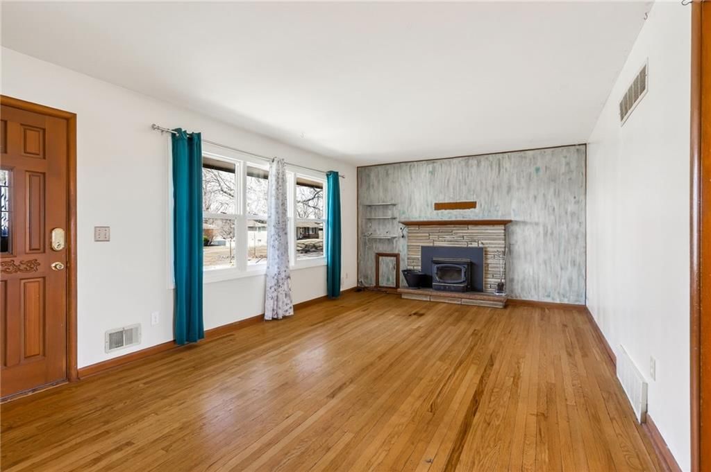 7725 ARLINGTON Avenue — photo 7