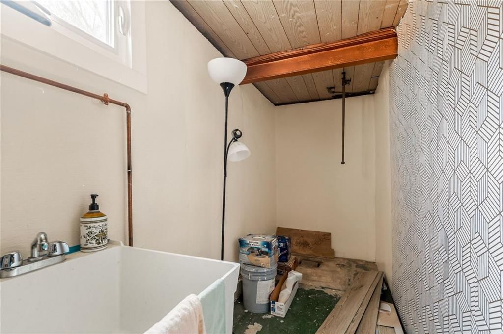 7725 ARLINGTON Avenue — photo 30