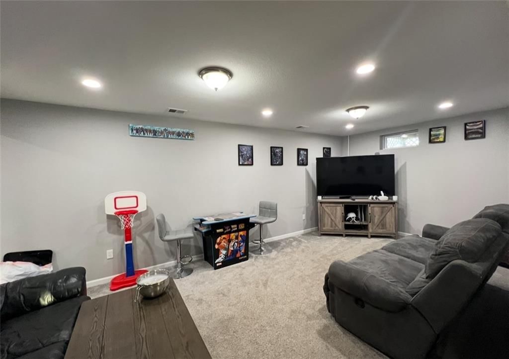 308 E Ottawa Street — photo 10