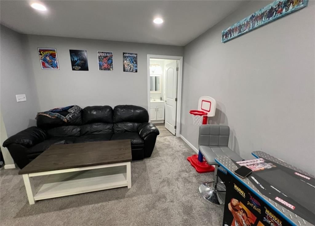 308 E Ottawa Street — photo 11