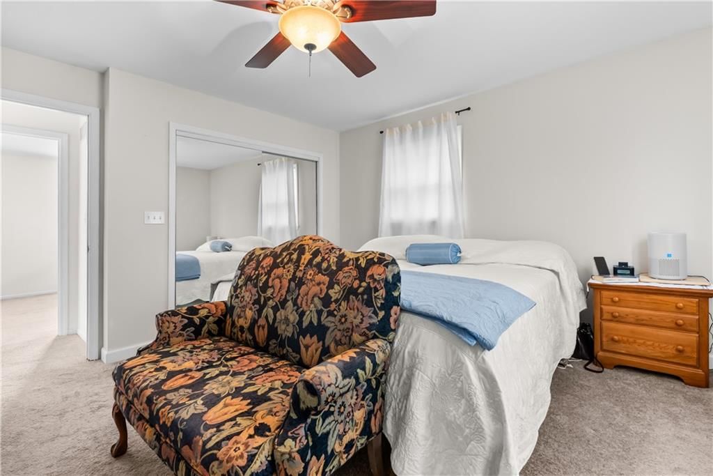 307 E Hickory Street — photo 16