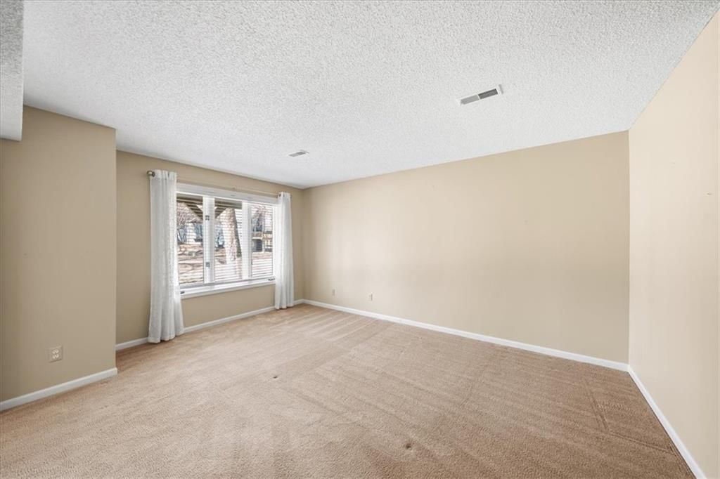 330 Lakeside Drive — photo 23
