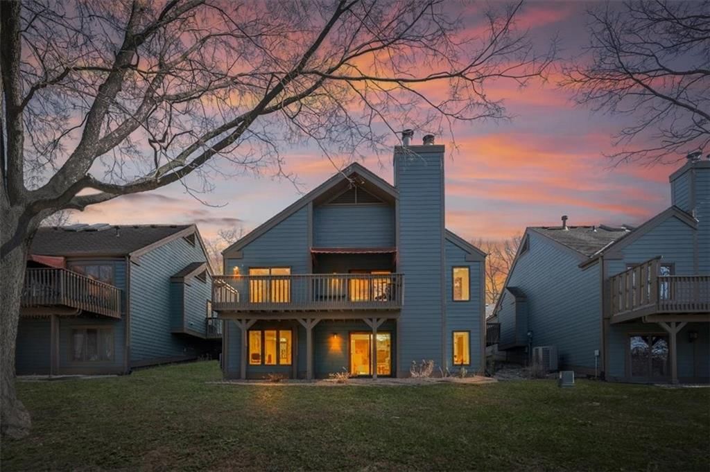 330 Lakeside Drive — photo 25