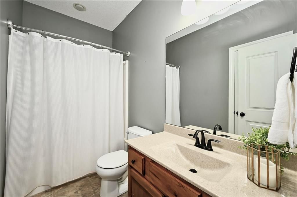 6013 Longview Road — photo 20