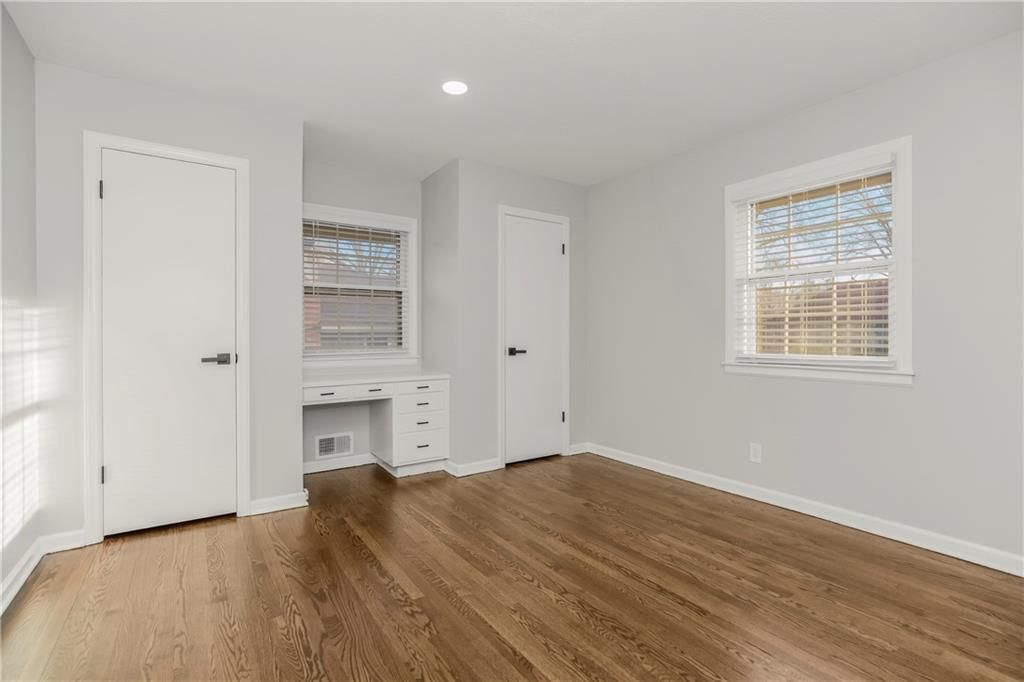 6506 Sterling Avenue — photo 15