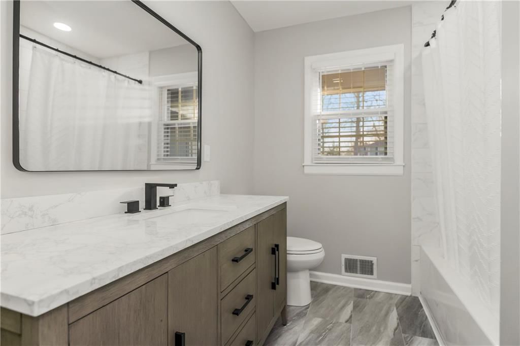 6506 Sterling Avenue — photo 17