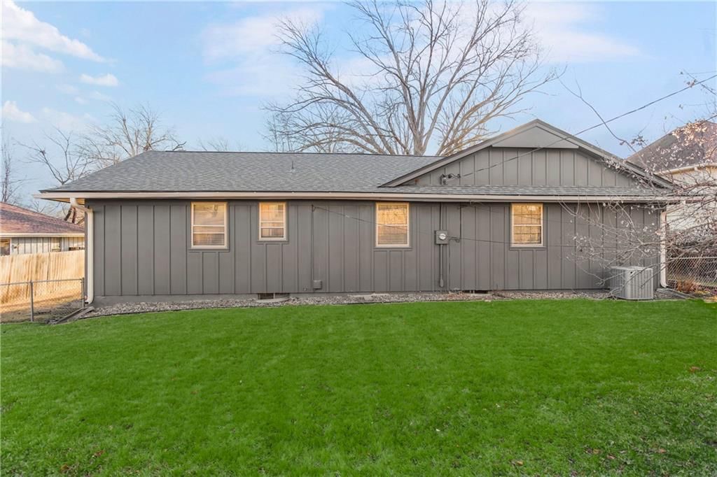 6506 Sterling Avenue — photo 28