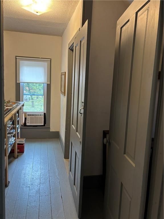324 W Walnut Street — photo 57