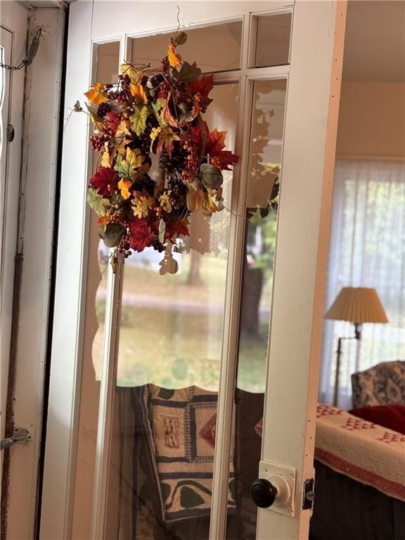 324 W Walnut Street — photo 59