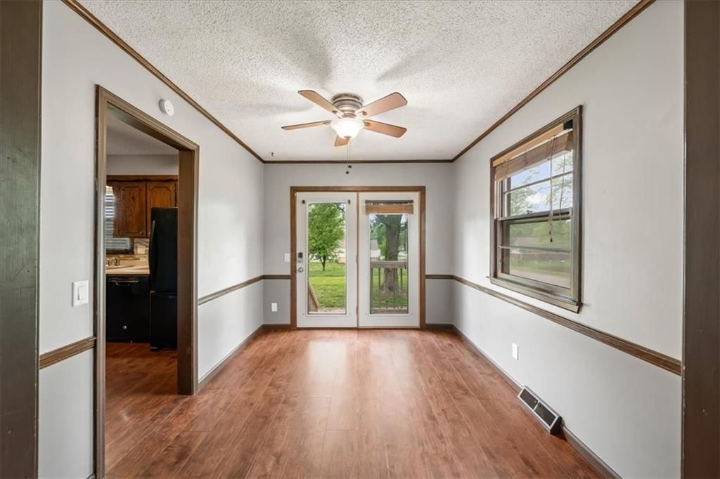 625 N Stevenson Street — photo 8