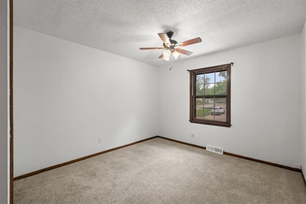 625 N Stevenson Street — photo 12