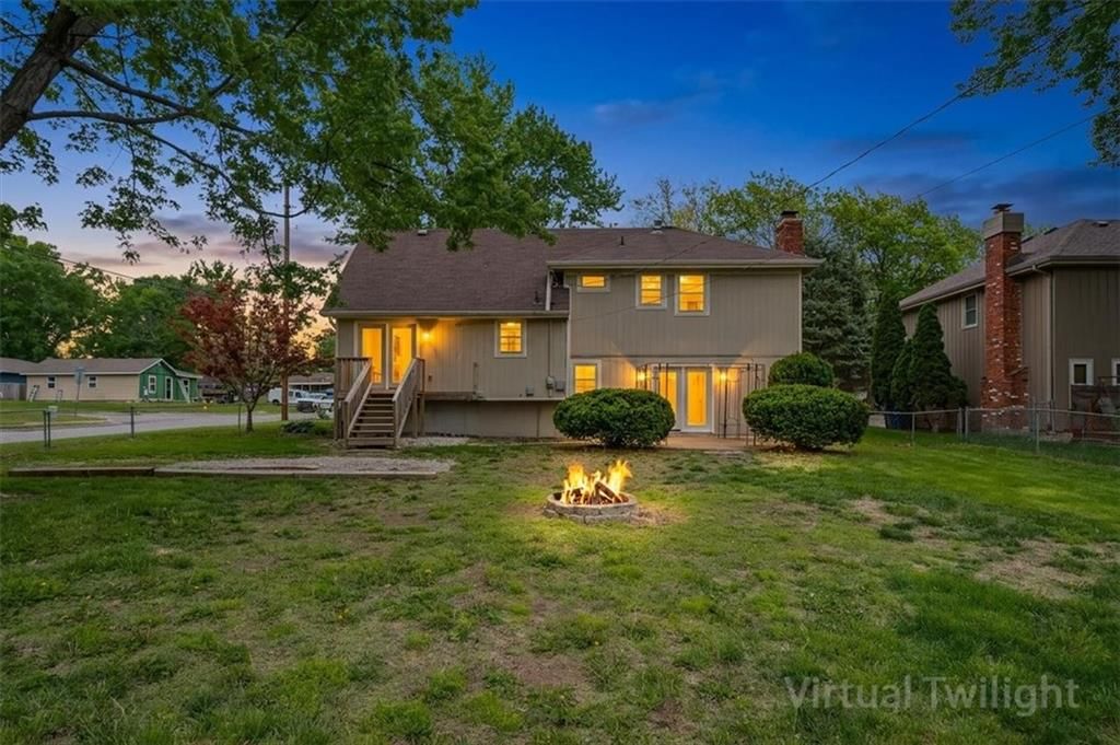 625 N Stevenson Street — photo 30
