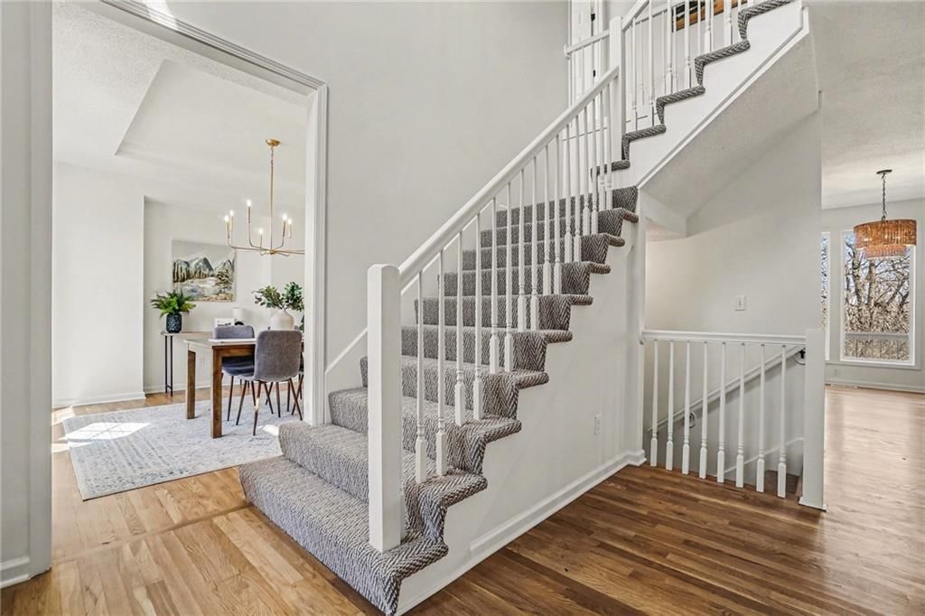 21320 W 98th Street — photo 4