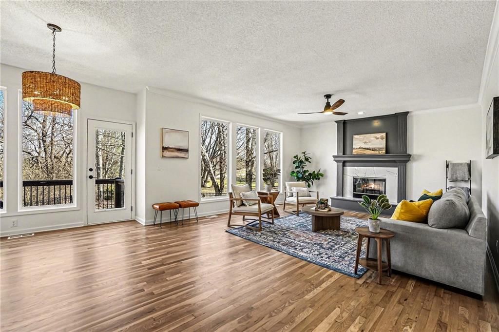 21320 W 98th Street — photo 11