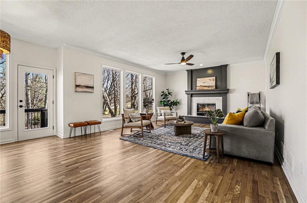21320 W 98th Street — photo 12