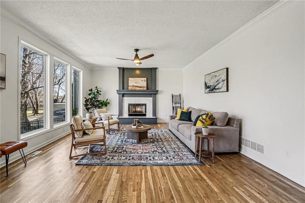 21320 W 98th Street — photo 14