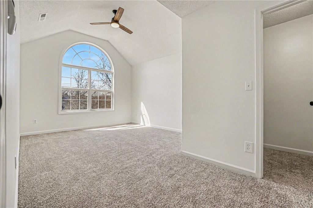 21320 W 98th Street — photo 22