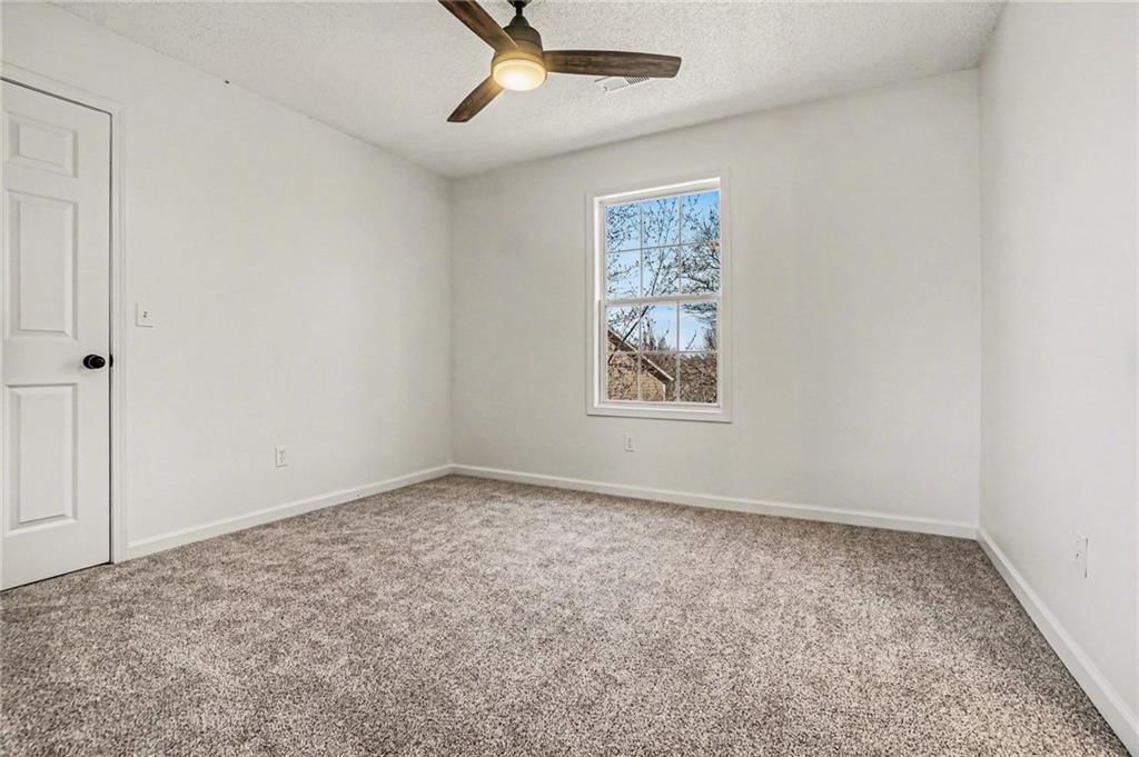 21320 W 98th Street — photo 29