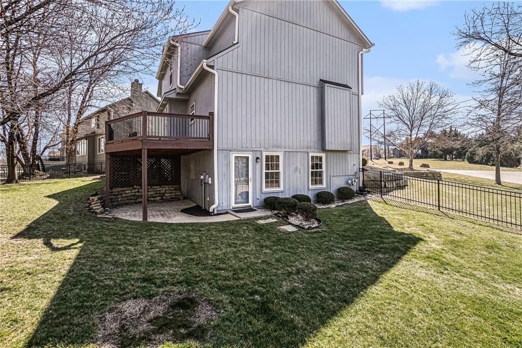 21320 W 98th Street — photo 38