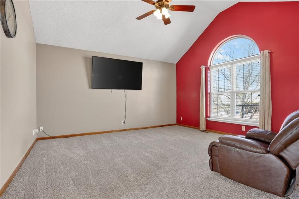 901 NE 194th Terrace — photo 3