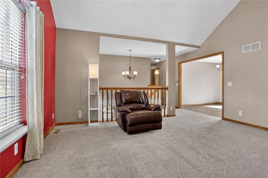 901 NE 194th Terrace — photo 5