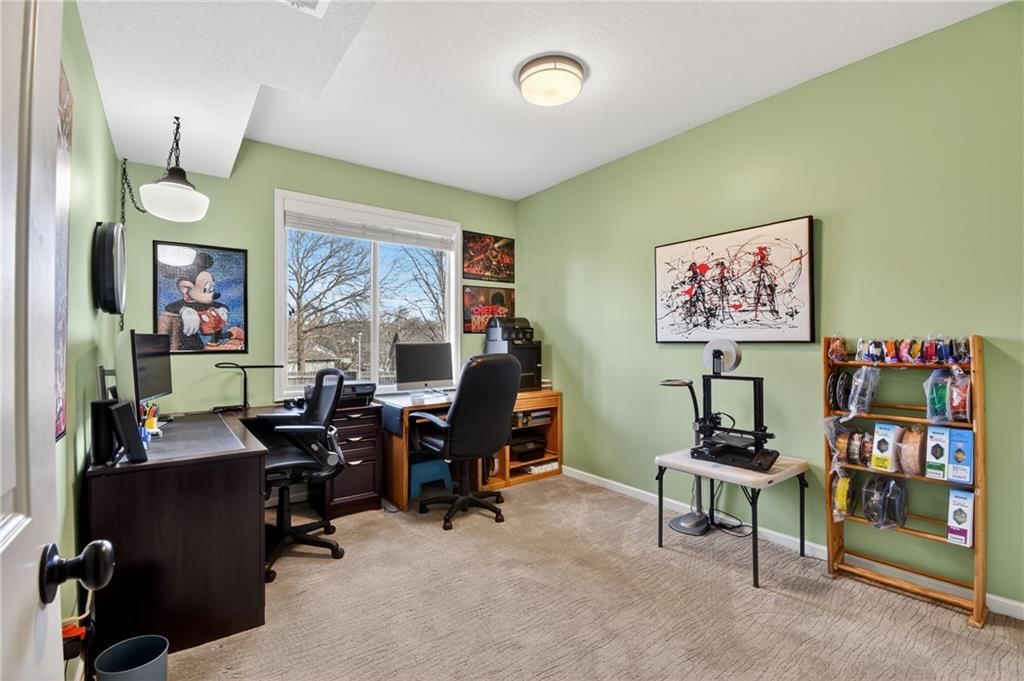 113 N Eastglen Drive — photo 32