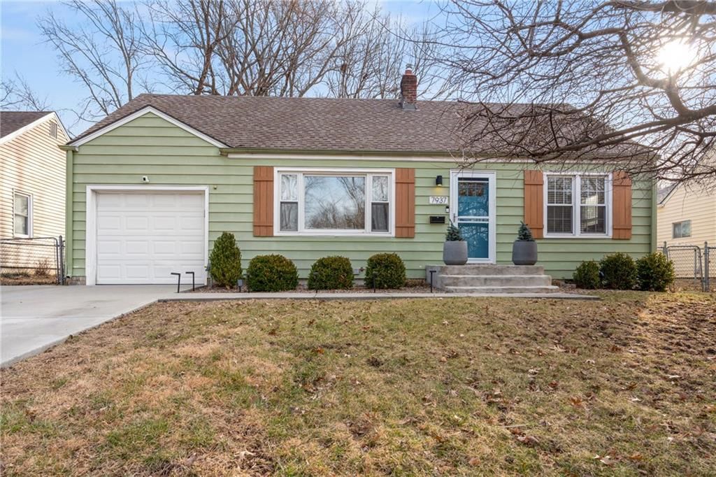 7937 Jefferson Street — photo 1
