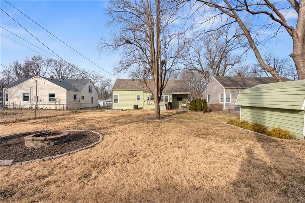 7937 Jefferson Street — photo 20