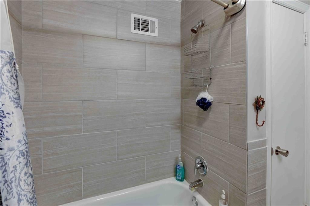 7722 W 66th Terrace — photo 18
