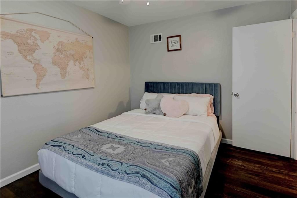 7722 W 66th Terrace — photo 22