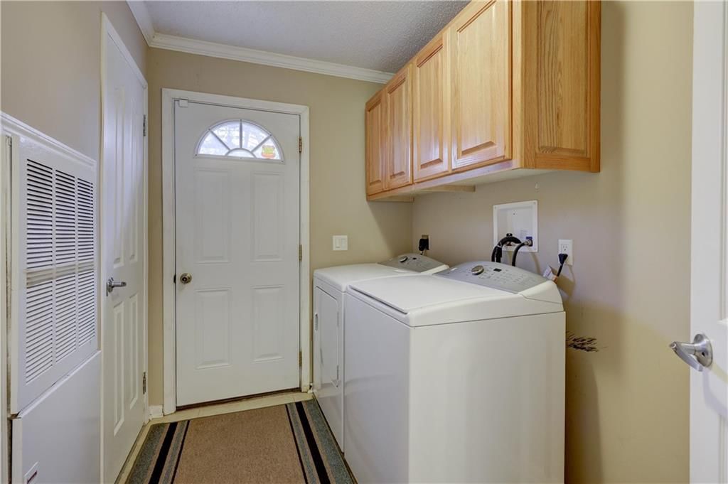23098 Kiowa Road — photo 16