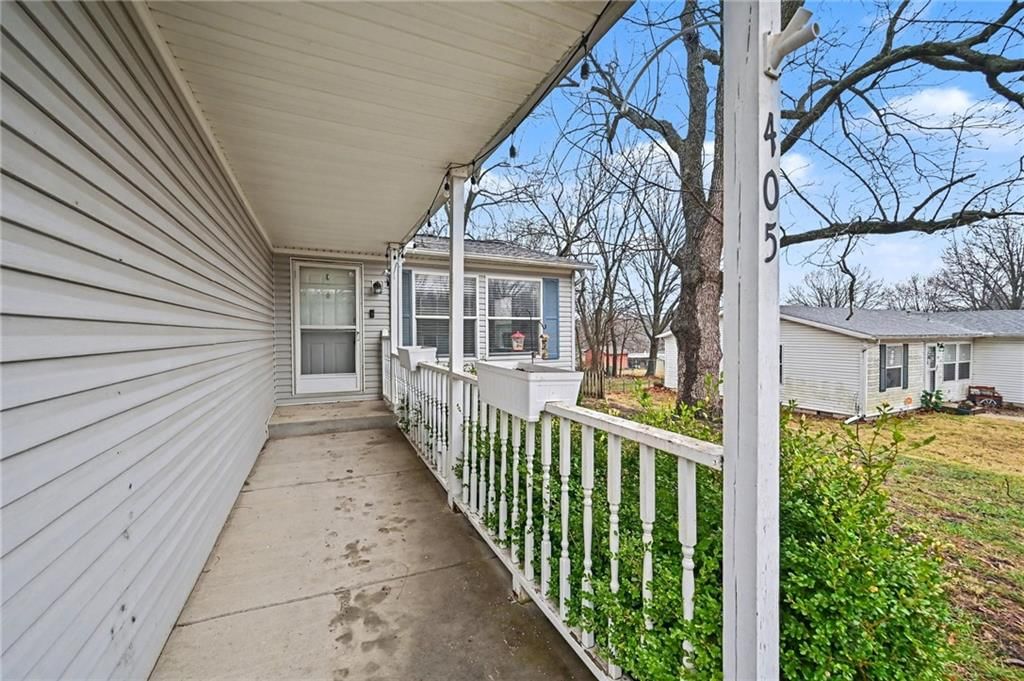 405 Wherritt Lane — photo 3