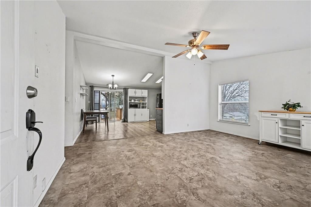 405 Wherritt Lane — photo 5