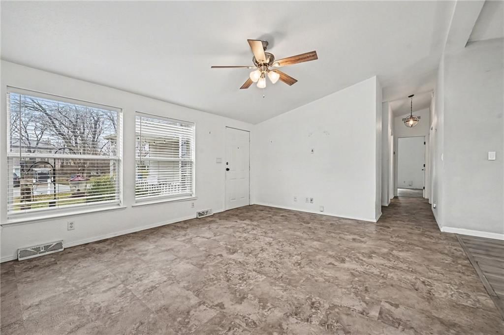 405 Wherritt Lane — photo 6