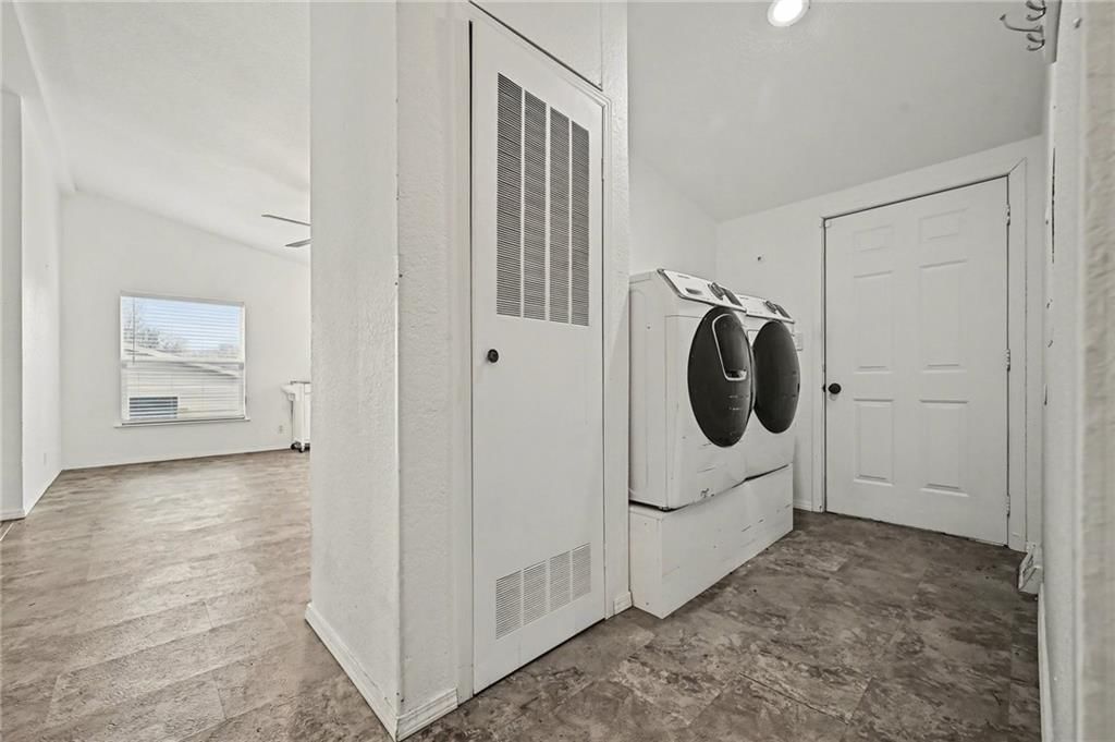 405 Wherritt Lane — photo 19