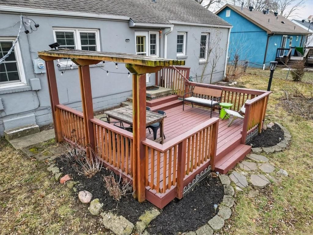5048 CANTERBURY Street — photo 27
