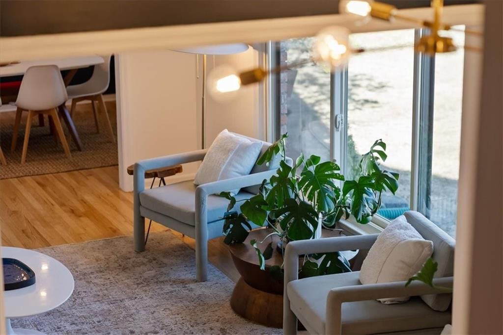 10206 Linden Street — photo 8
