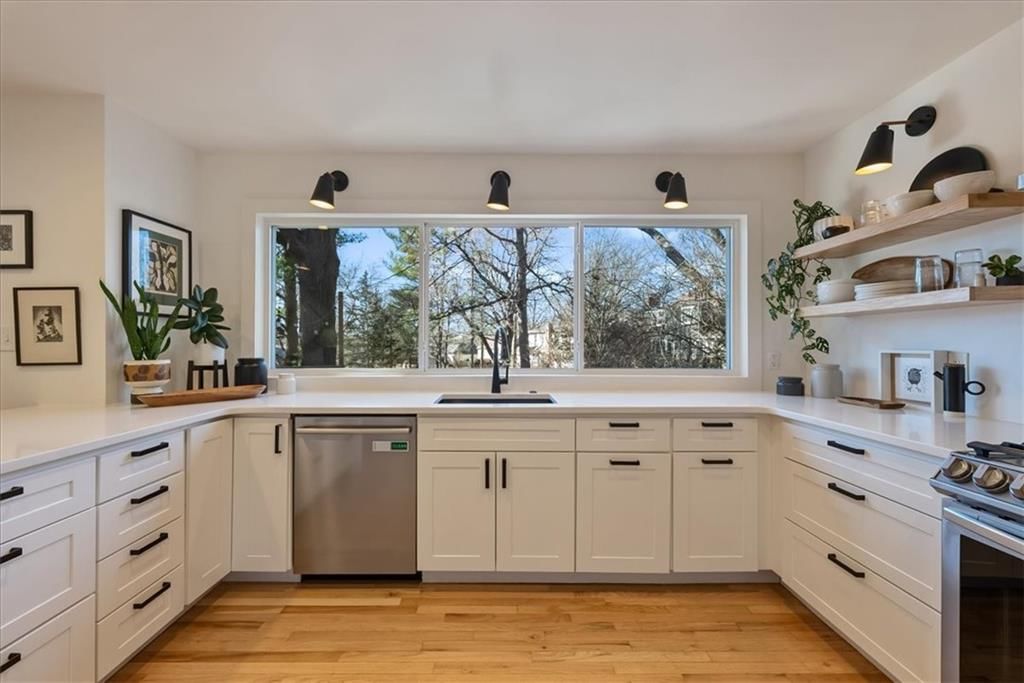 10206 Linden Street — photo 16