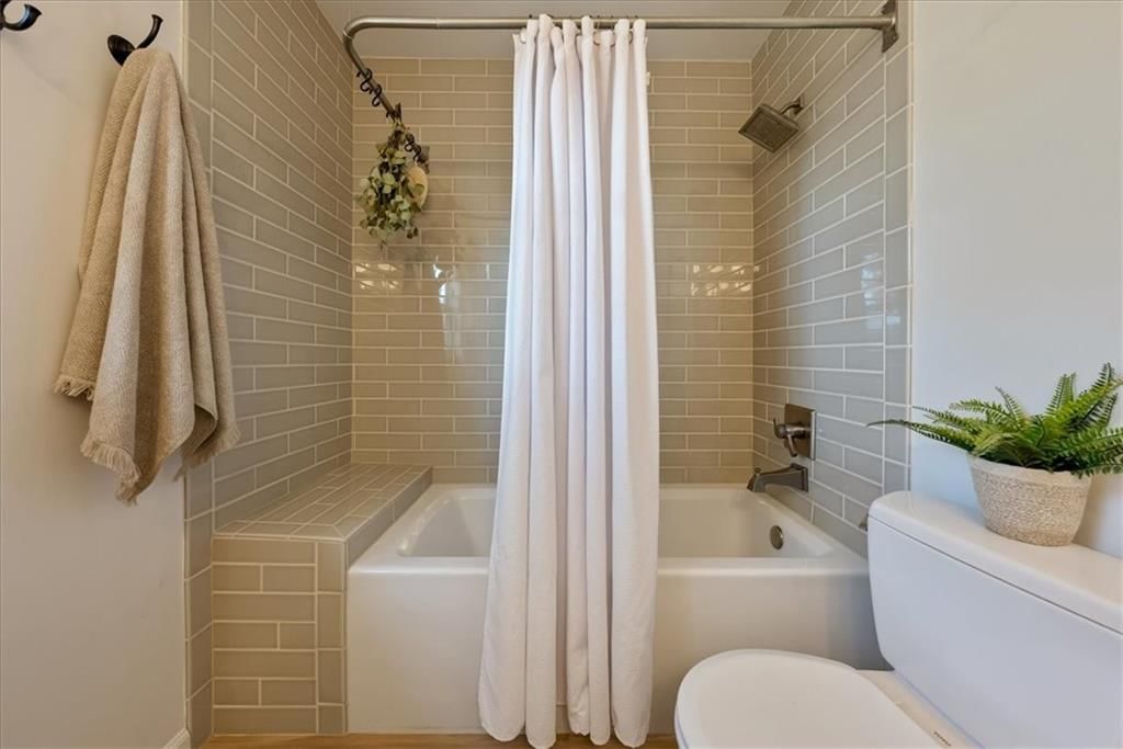 10206 Linden Street — photo 33