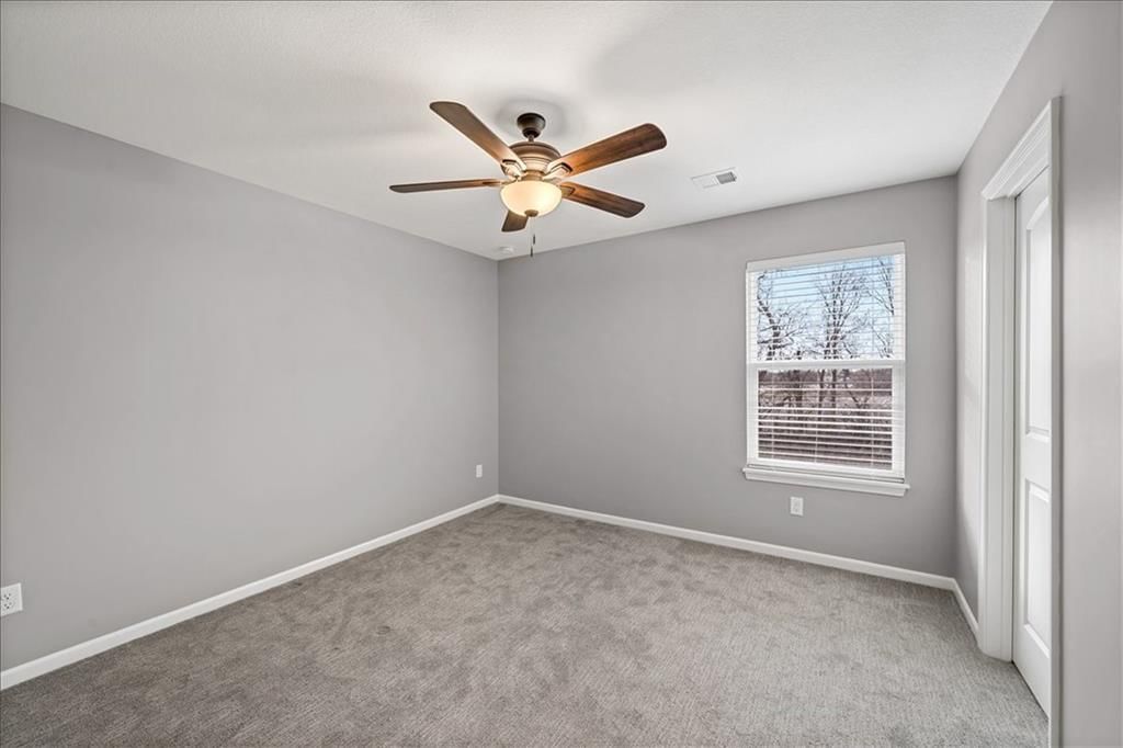 19004 Skyview Lane — photo 20