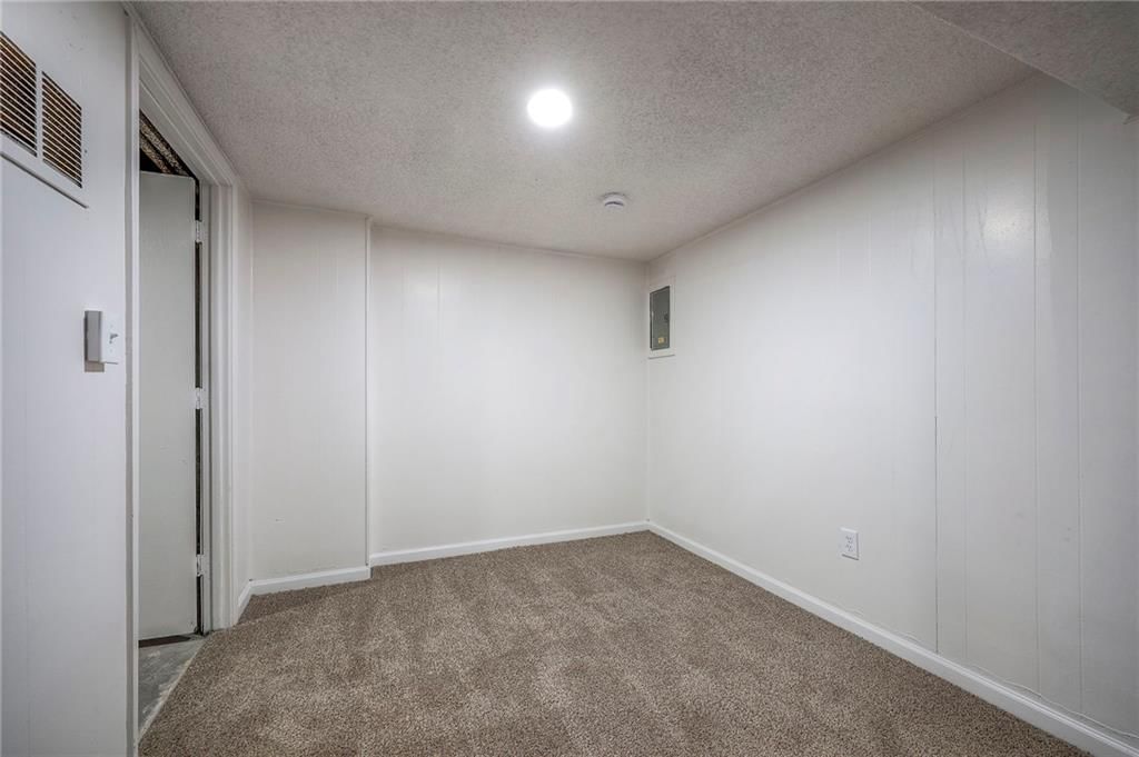 5964 N KANSAS Avenue — photo 22