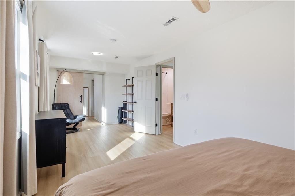504 NW Holly Lane — photo 16