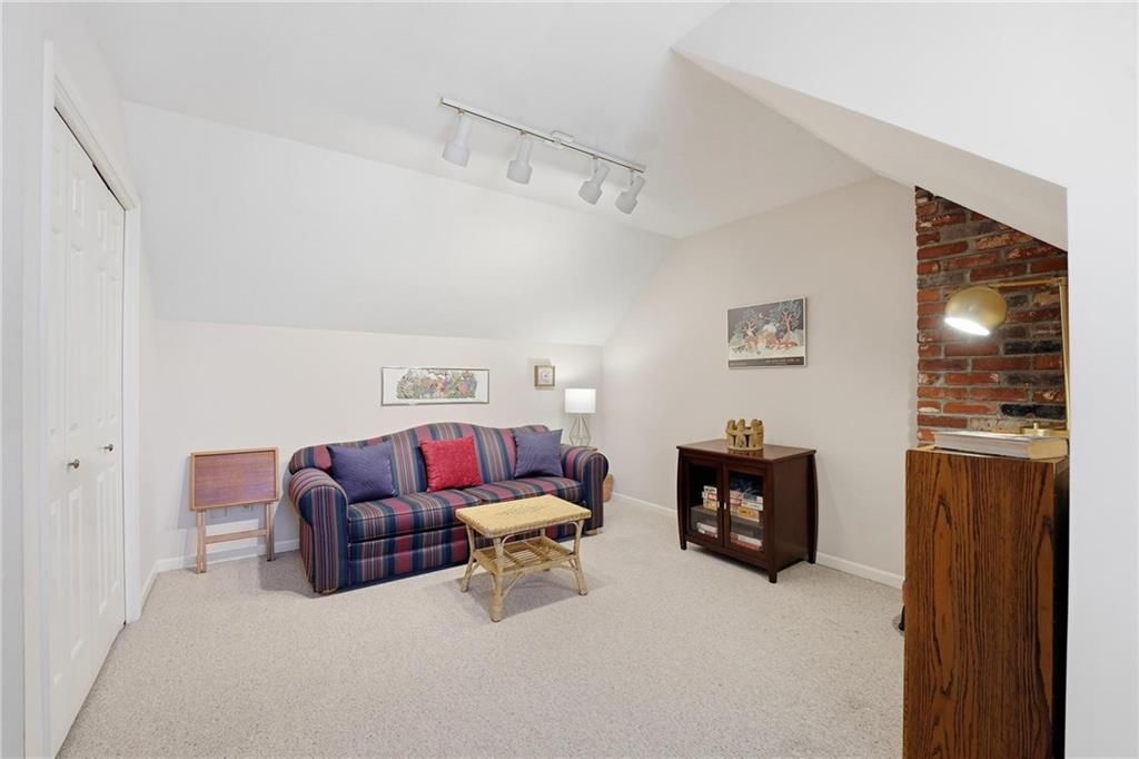 338 Woodlawn Circle — photo 24